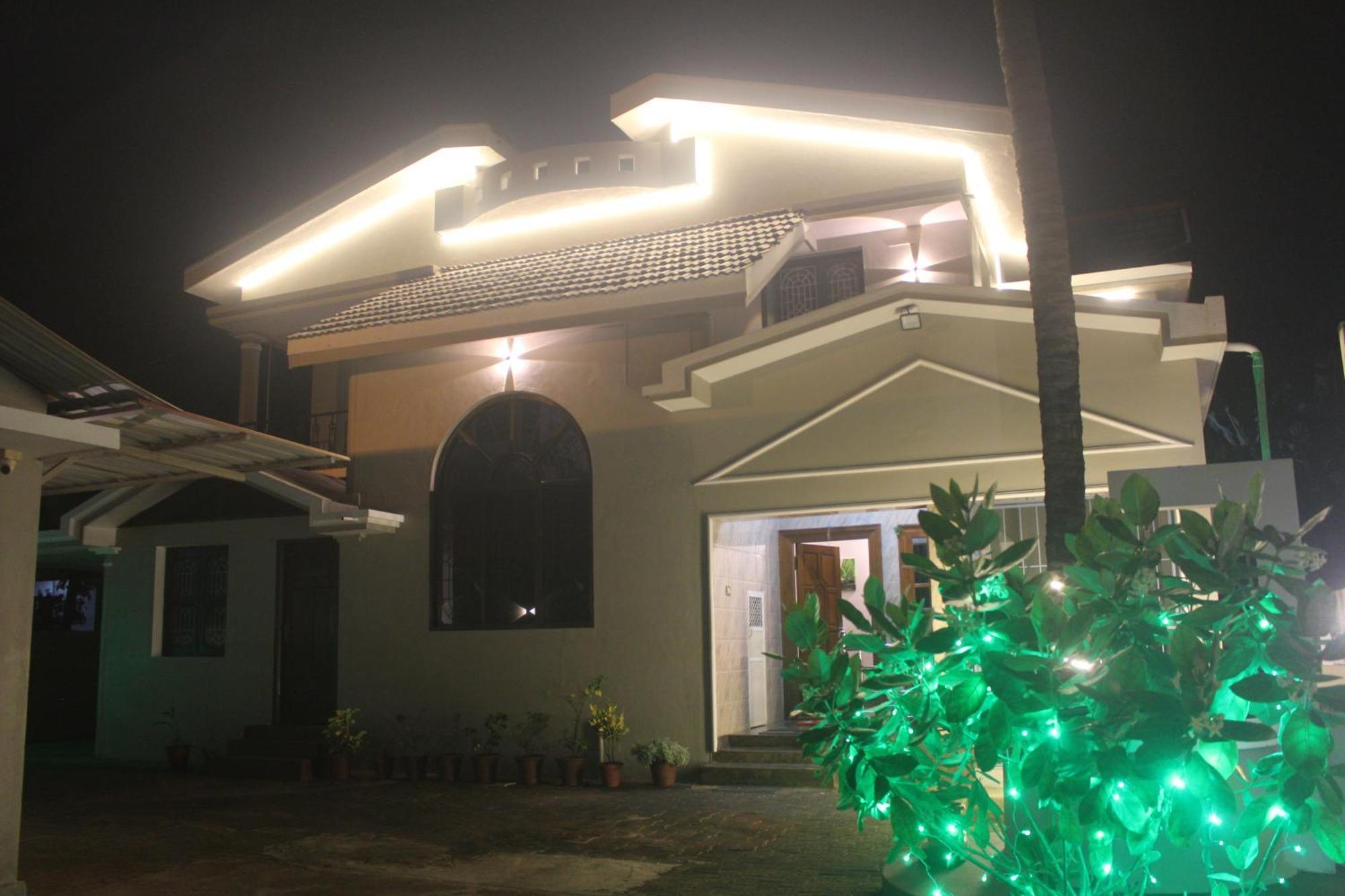 Tropical Villa Homestay Mangalore Exteriör bild